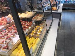 面包甜点陈列柜-巴黎贝甜(大宁国际商业广场店)