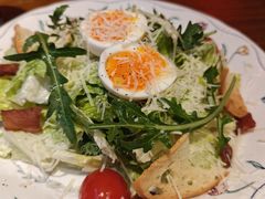 罗马凯撒沙拉-1886德国汽车餐厅(外滩中央店)