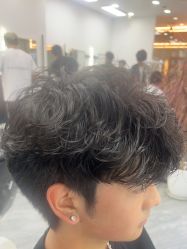 -藤野造型烫染·漂发
