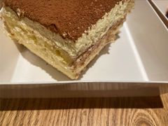 -禾沐·轻食·面包·咖啡