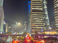 -陆家嘴空中步行连廊