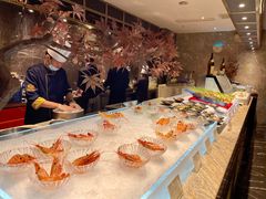 -半岛翡丽海鲜自助餐厅(观风亭店)