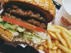 -The Habit Burger Grill 哈比特汉堡(复兴soho店)