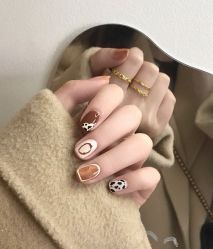 -悦指间美甲美睫