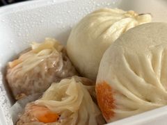 -李与白包子铺(桐梓林店)