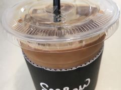 冰拿铁-Seesaw Coffee(上生新所店)