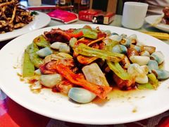 -吴记酱骨炖菜馆(西大直街店)