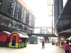 -江燕路万科里