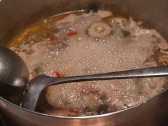 -洪氏嗨捞·猪肚鸡火锅(阳光天地店)