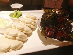 龙井脆皮茶香肉-老头儿油爆虾·知味杭州(爱琴海购物中心)