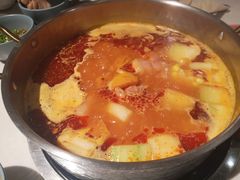 酸汤猪手火锅-小街猪手(团结湖店)