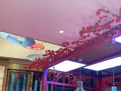 -思博半步颠小酒馆(梦时代店)