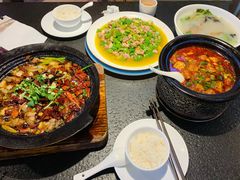 -万重锦·人文川菜馆(骡马市店)