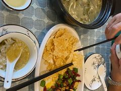 锅巴牦牛肉-小厨子私房菜·云南美食店