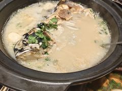 -香山湖家家宴(中山陵店)