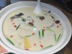 -老阿爸鲜鱼土菜(昆山花桥店)