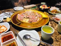 -猪啊牛呀羊啊铜盘烤肉(正大广场店)