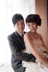 伟娟-上海彩妆秀摄影设计有限公司