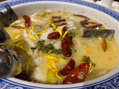招牌酸菜海鲈鱼-川香鼎盛(市桥富华总店)