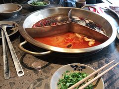 奔驰三味锅-小龙坎老火锅(金柏林店)
