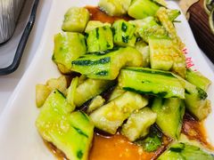 拍黄瓜-峰味香.酱香米线.黄焖鸡(定西路店)