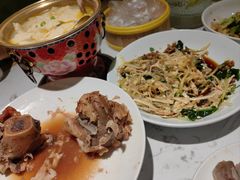 -关东小磨东北菜(漕河泾印象城店)