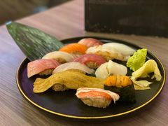 豐盛壽司盛合（12貫）-豊 胜手丼