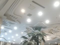 -碧中海汤泉汗蒸酒店