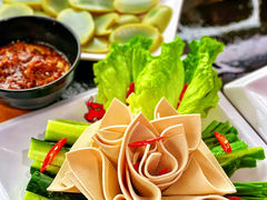 -牛鲜盛齐齐哈尔烤肉(曹路店)