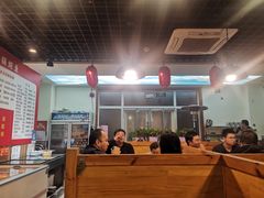 大堂-小媳妇铁锅炖鱼(世博园店)
