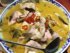 -窄巷子陕菜馆·地道陕西菜(粉巷店)