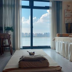 -至臻康妍健康管理中心