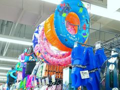 -迪卡侬(西三旗店)