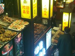 -八一路好吃街(雨田商务大厦店)