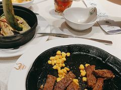 -汤姆家的牛排意面披萨(新城市广场店)