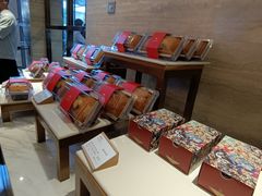 -白天鹅宾馆·美食屋