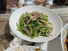-魁盛居百年鲁菜馆(县西巷店)