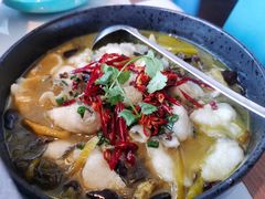 -荷塘秋月·本帮江浙菜(国权路店)