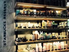 -星巴克臻选(湖滨道店)