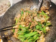-费大厨辣椒炒肉(黄兴中心广场店)