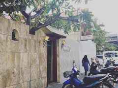 -Sala Thai Restaurant
