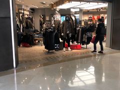 -万达广场(无锡滨湖店)