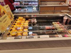 面包甜点陈列柜-津乐园(营口道店)