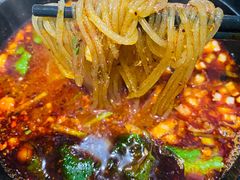-牵人麻辣粉(粉巷店)