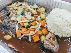 酱香烤鱼-探鱼·鲜青椒爽麻烤鱼(银泰城店)