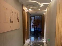 -新盈光·云会所(百丈东路店)