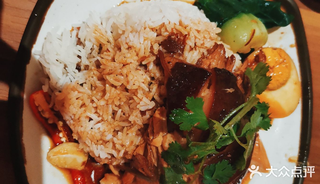 地理位置: 313@Somerset B2-01