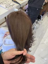 -镁连社·美联社