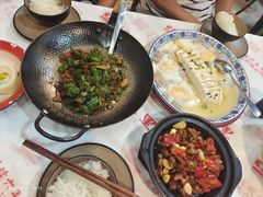 -堂瓦里·33年传统赣菜(第一街区店)