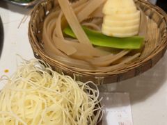 -岗上渣渣老火锅(两路口店)